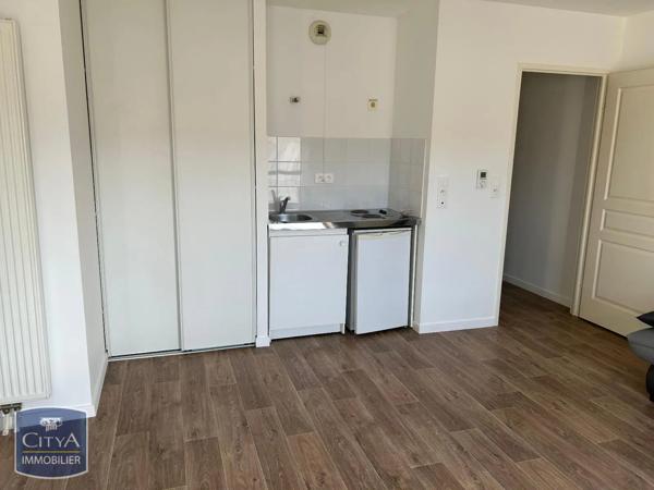 Appartement à louer 1 pièce 26.97m² Troyes (10000)