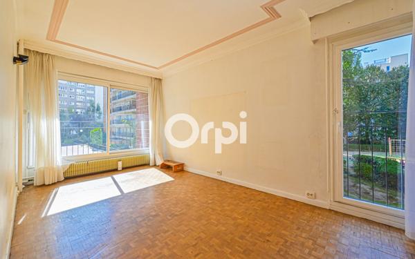 Appartement à vendre    3 pièces • 76,35 m2 Paris 11