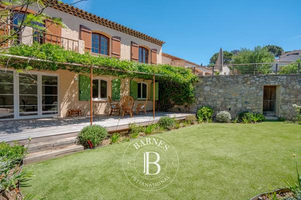 Sainte-Maxime, Maison 6 Chambres -  224 m² à vendre