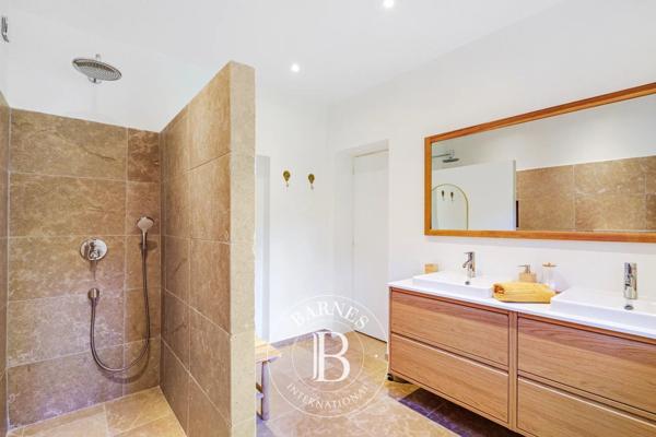 Sainte-Maxime, Maison 6 Chambres -  224 m² à vendre