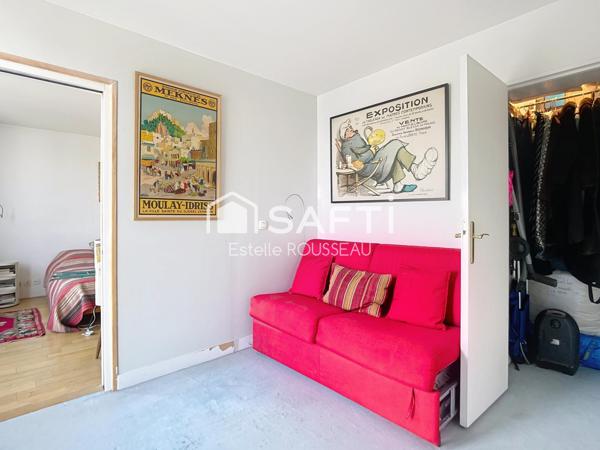 T2 vue sur Seine proche commerces et transports