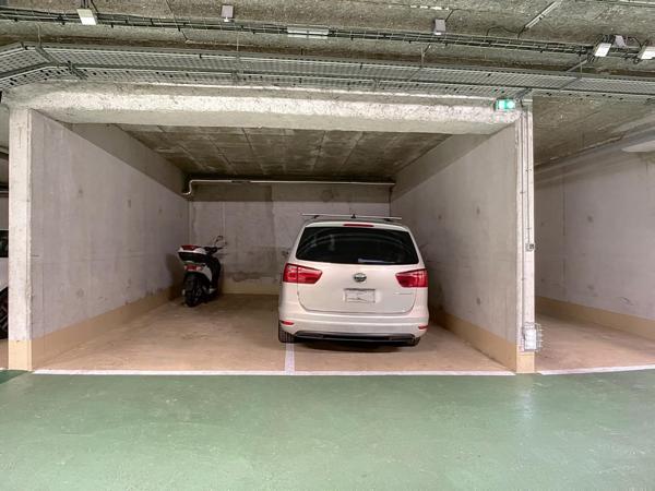 T2 vue sur Seine proche commerces et transports