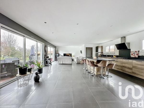 Maison à vendre 4 pièces 124 m² Sadirac