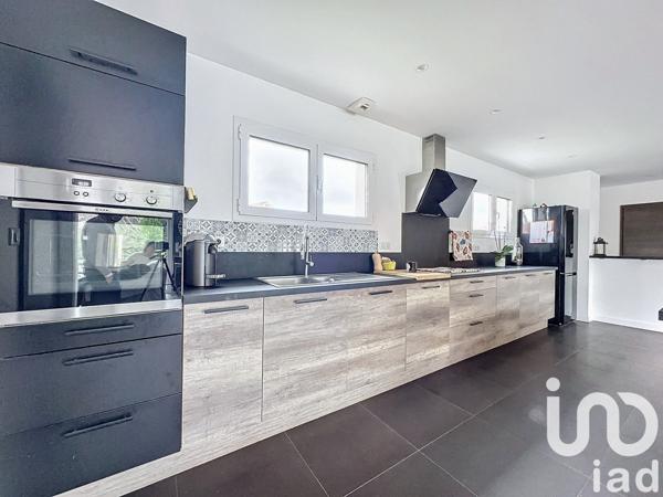 Maison à vendre 4 pièces 124 m² Sadirac