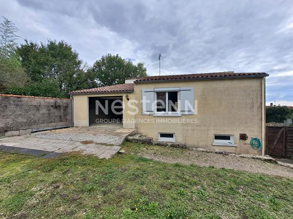 Maison à vendre à Pissotte coeur de bourg? Proche Fontenay-le-Comte avec jardin garage et dépendance