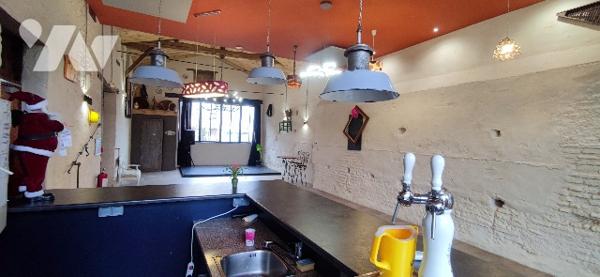 À VENDRE - LOCAL PROFESSIONNEL AVEC LOGEMENT ATTENANT