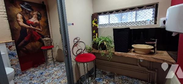 À VENDRE - LOCAL PROFESSIONNEL AVEC LOGEMENT ATTENANT