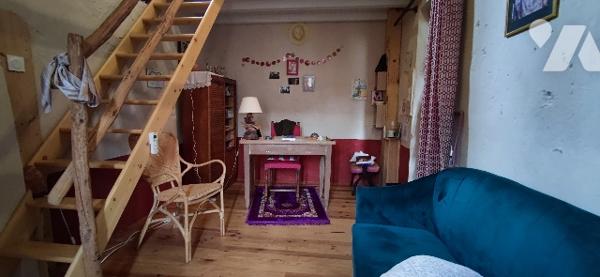 À VENDRE - LOCAL PROFESSIONNEL AVEC LOGEMENT ATTENANT