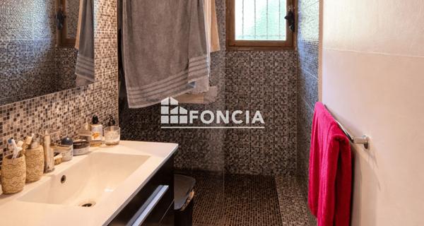 À vendre Appartement 3 pièces 58.15 m² - Hyères 83400
