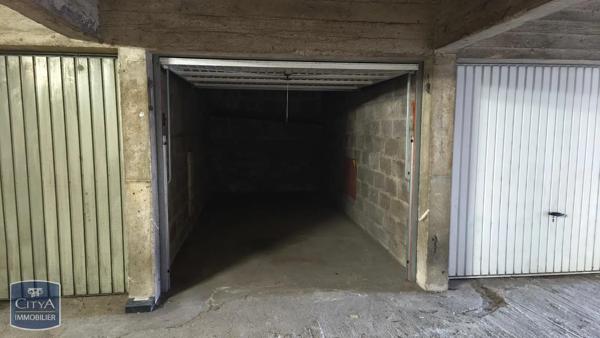 Parking à louer 12.64m² Antony (92160)