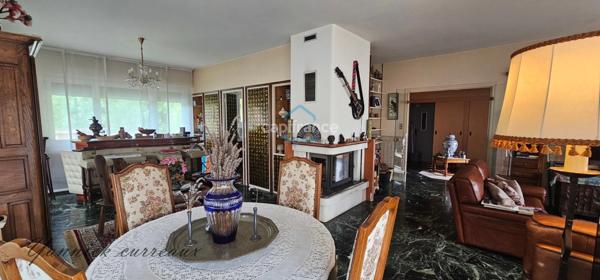 maison située à CHAUSSIN