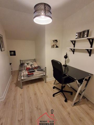 Ensemble immobilier de 2 maisons de 3 chambres chacune + 2 garages