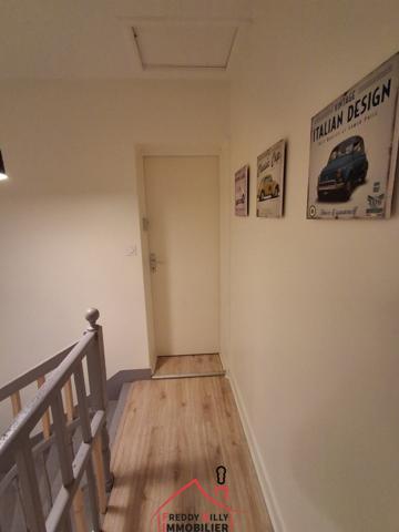 Ensemble immobilier de 2 maisons de 3 chambres chacune + 2 garages