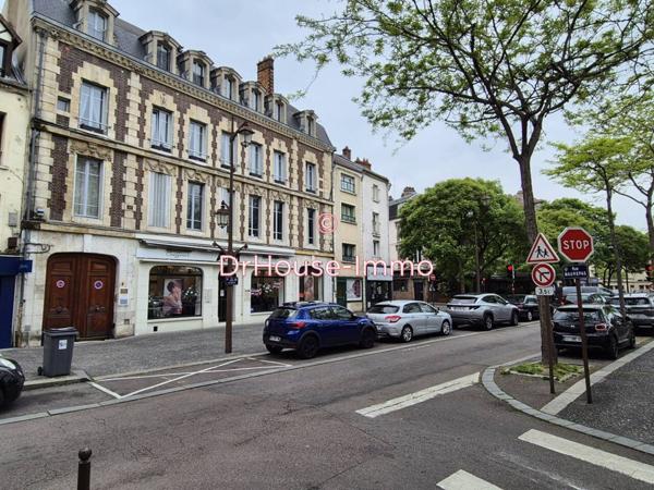 Bureau à vendre 3 pièces de 55 m²