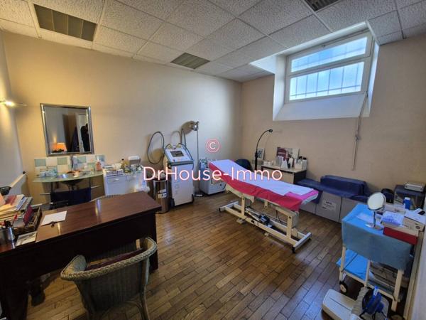 Bureau à vendre 3 pièces de 55 m²