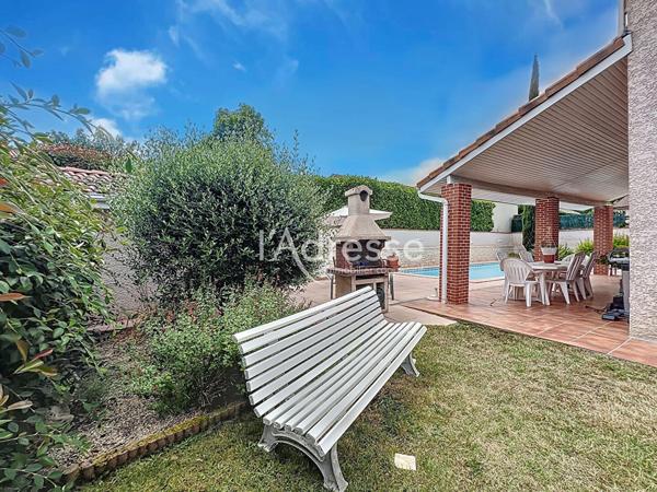 L'Adresse Immobilier - Léguevin - Maison T6 de 170 m² sur Un Terrain de 661 m² - Piscine