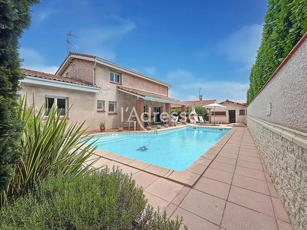 L'Adresse Immobilier - Léguevin - Maison T6 de 170 m² sur Un Terrain de 661 m² - Piscine