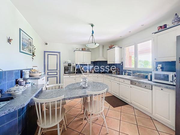 L'Adresse Immobilier - Léguevin - Maison T6 de 170 m² sur Un Terrain de 661 m² - Piscine