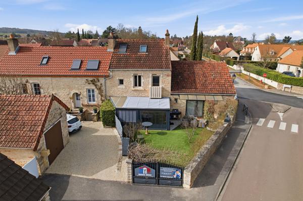 A vendre: Très Belle Maison en Pierre à Dracy-le-Fort de 5 pièces plus deux appartements