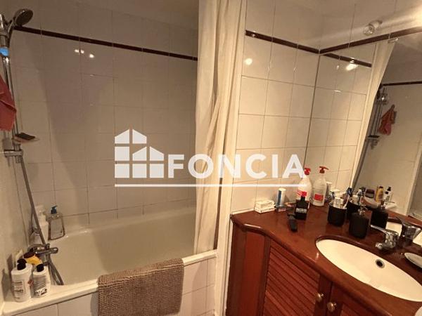 À vendre Appartement 2 pièces 47 m² - Marseille 13006