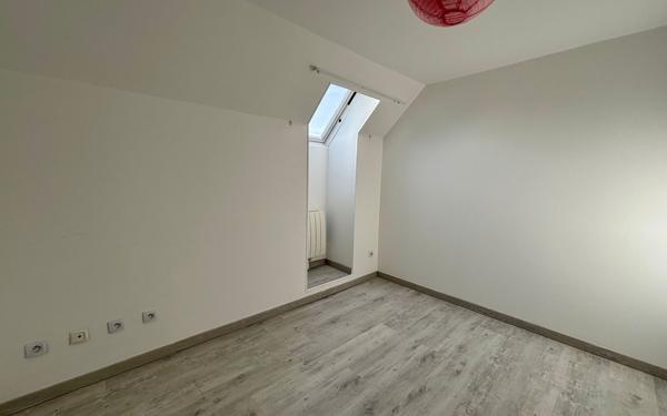 Maison à vendre    5 pièces •  Pussay