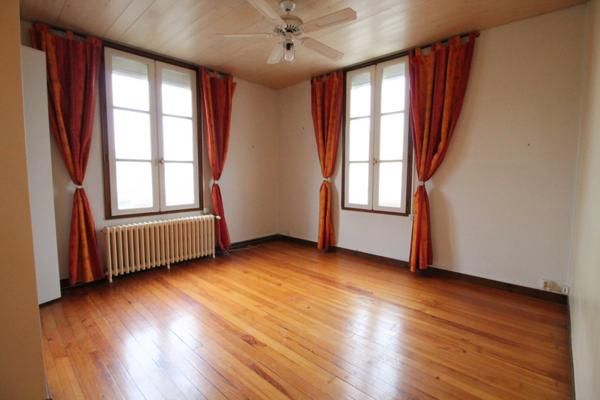 Vente maison La rochelle Le genette, 136m² 5 pièces 666 750