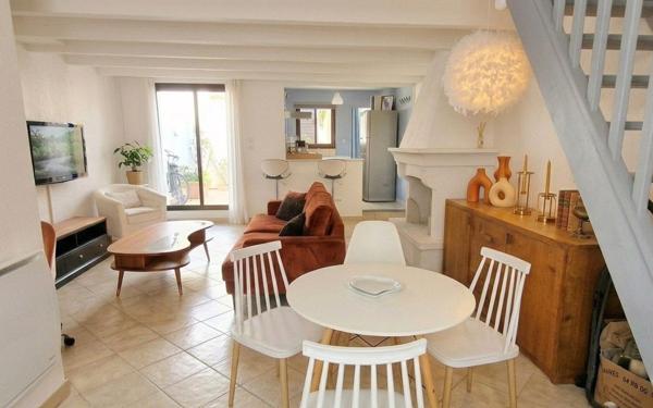 Maison à vendre    3 pièces •  Nîmes