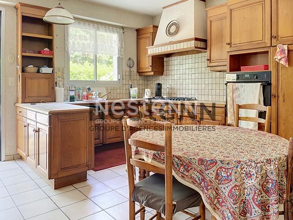 A VENDRE - Propriété de 235 m² sur 5 460 m² de terrain constructible avec fort potentiel
