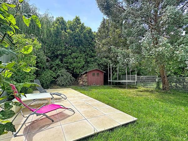 Igny Place de la Ferme  Maison moderne de  208 m²  6 chambres  Espace réception 70 m2  Jardin sans vis-à-vis  DPE C