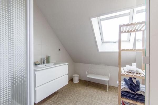 Maison Sainte Genevieve Des Bois 7 pièce(s) 138 m2 hab - 152 m² au sol