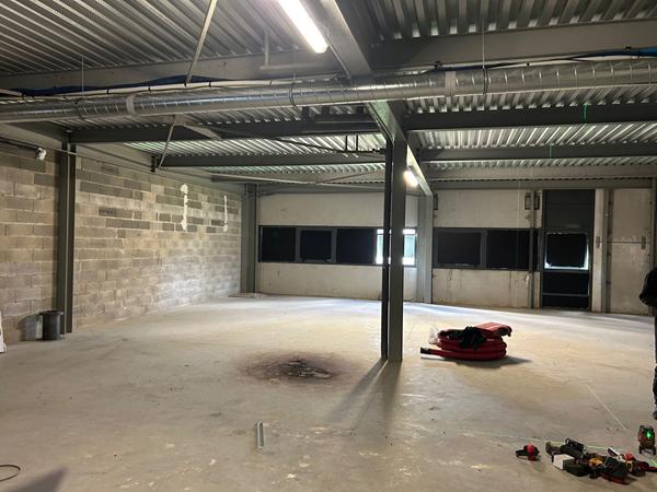 Local commercial Colomiers 189.96 m2