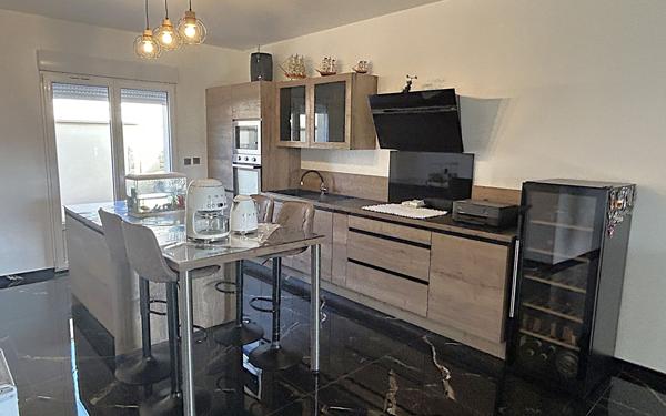 Maison à vendre    4 pièces •  Therdonne