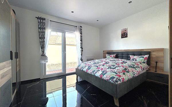 Maison à vendre    4 pièces •  Therdonne