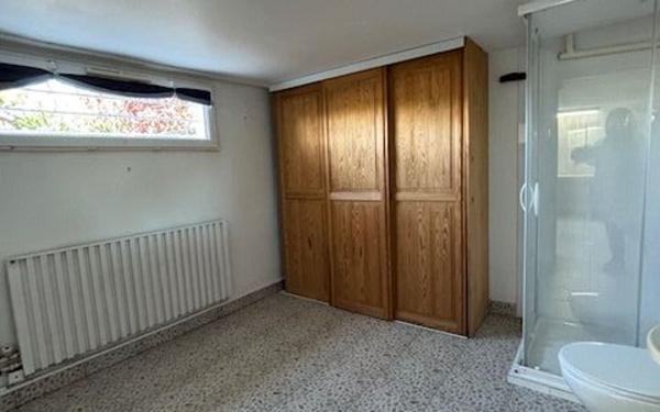 Maison à louer    5 pièces •  Arcachon