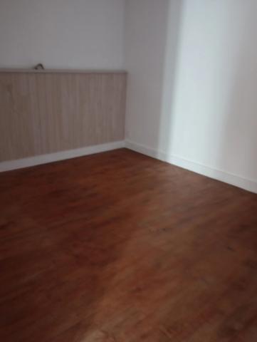 local commercial avec appartement à vendre AIRVAULT (79)