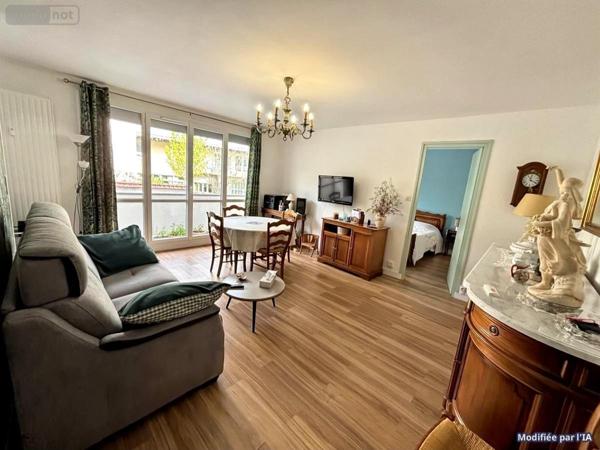 Appartement à vendre à Bourges dans le Cher (18000), ref : 18004-4220