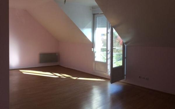 Appartement à louer    2 pièces •  Longperrier