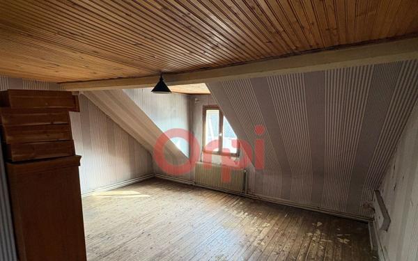 Maison à vendre    5 pièces •  Péronne