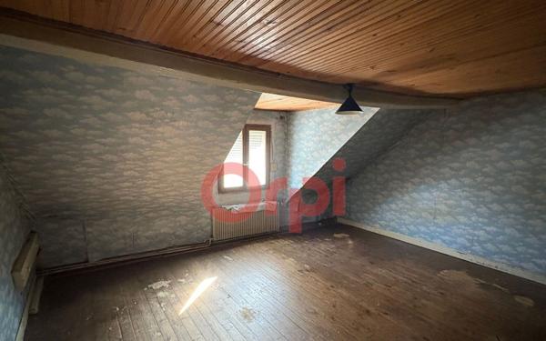 Maison à vendre    5 pièces •  Péronne