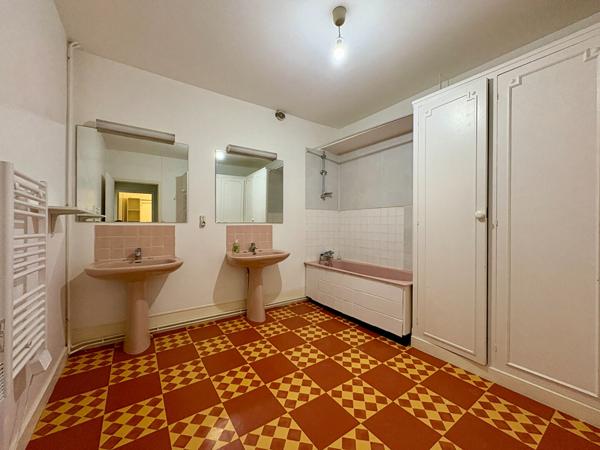Appartement Bordeaux 3 pièces 91 m2 , Bordeaux