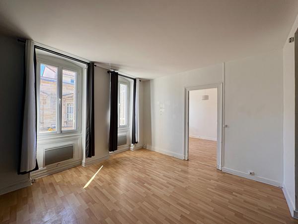 Appartement Bordeaux 3 pièces 91 m2 , Bordeaux