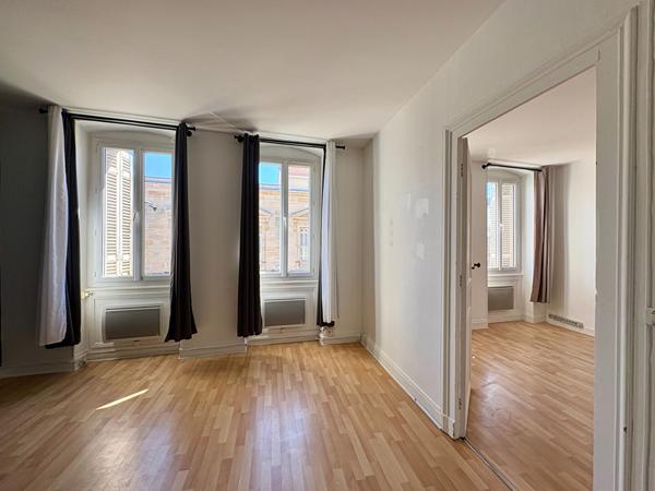 Appartement Bordeaux 3 pièces 91 m2 , Bordeaux