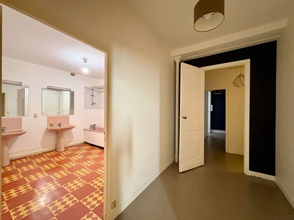 Appartement Bordeaux 3 pièces 91 m2 , Bordeaux