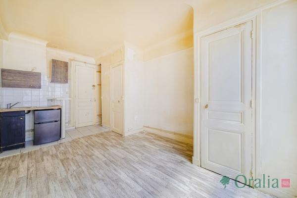 Appartement · Vente Paris (75018) 1 pièce · 15m²