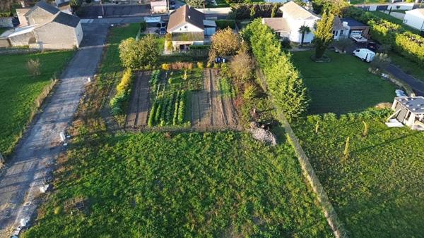 Terrain viabilisé VARENNES (86)