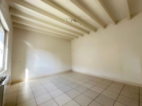 Maison 3 chambres à L'ISLE D'ESPAGNAC (16)