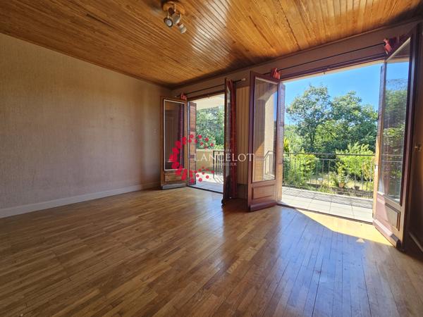 Maison d'architecte 167m² sur terrain arboré de 5100m²