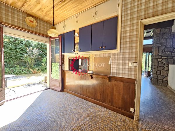 Maison d'architecte 167m² sur terrain arboré de 5100m²