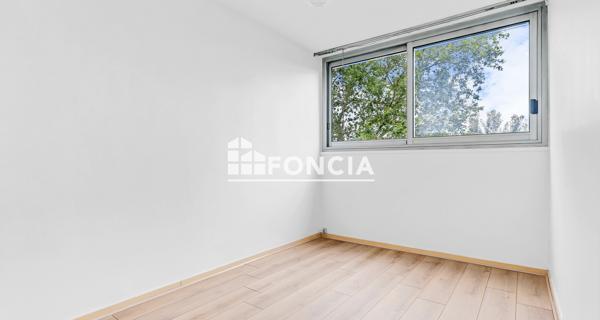À vendre Appartement 4 pièces 69.74 m² - Savigny-sur-orge 91600