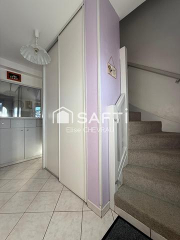 Maison individuelle, plein coeur Charnay, piscine